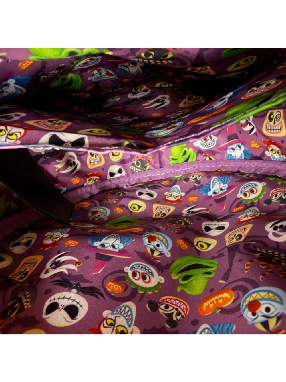 Disney Nightmare Before Christmas Loungefly Cameo Bag - Picture 9 of 13